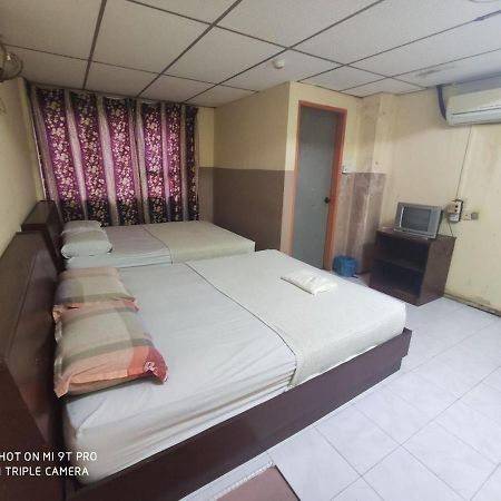 Dani Hotel Sdn Bhd Kota Bharu Exterior foto